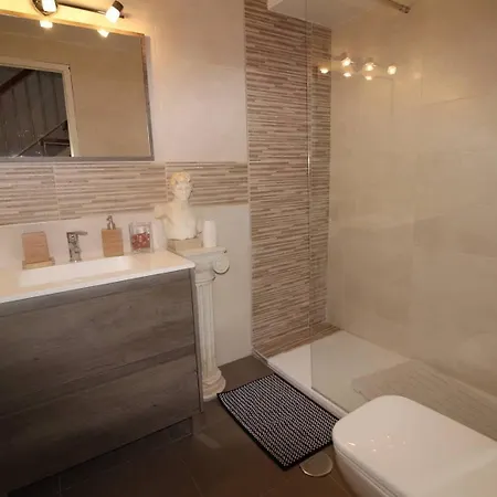 Atico Puerta Del Sol Apartment Madrid Exterior photo